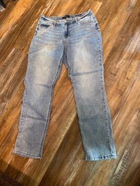 Judy Blue Light Blue Denim Jeans Boyfriend fit 13/31